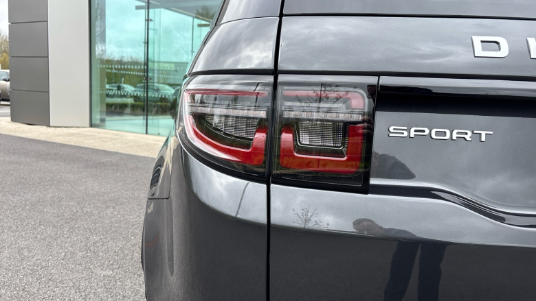 Land Rover Discovery Sport 2.0 D200 Metropolitan 5dr Auto [7 Seat] Diesel Station Wagon